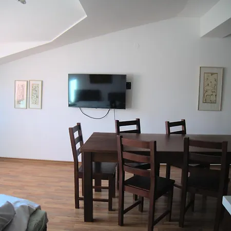 Parkview Complex Large Flat Next To Lift * Банско