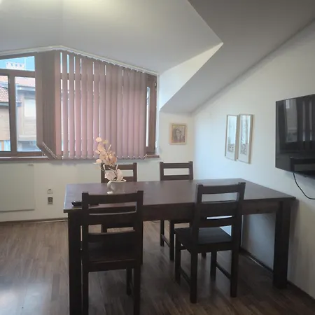 Parkview Complex Large Flat Next To Lift * Банско