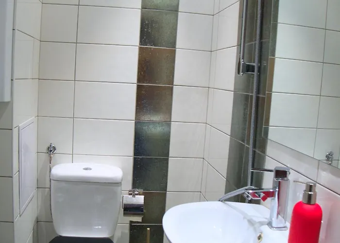 Apartment Parkview Complex Large Flat Next To Lift