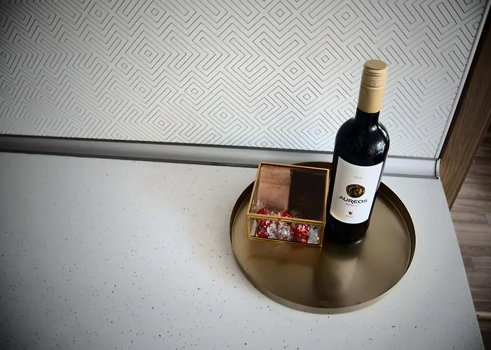 Apartment Parkview Complex Large Flat Next To Lift *